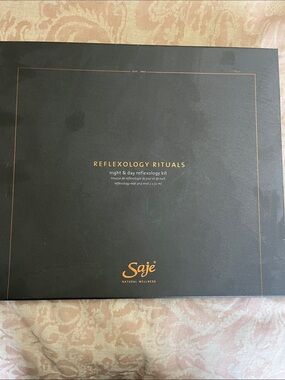Saje Reflexology Rituals Kit - Black and Gold